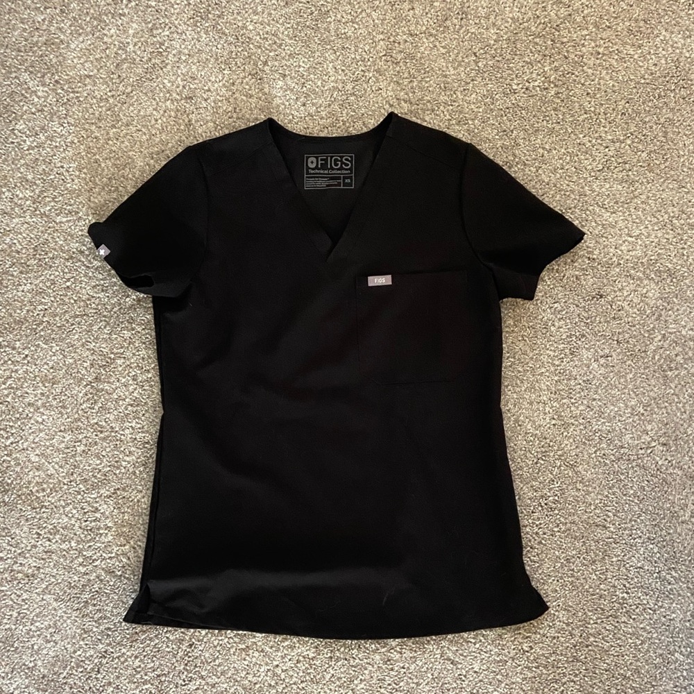 Black Figs scrub top